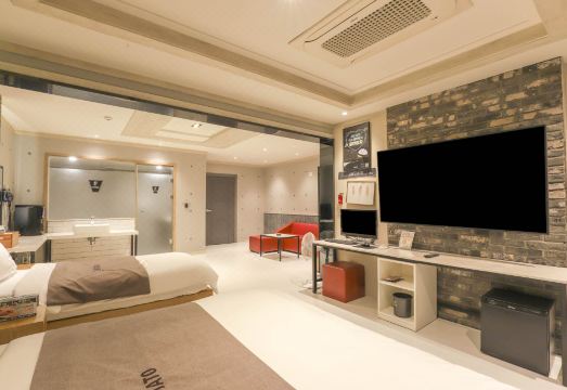 린비아토모텔 전경