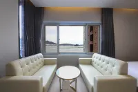 Changwon Jinhae Hotel 701