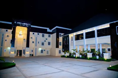 April 14 Hotel LTD  호텔