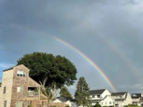 Spacious Yard and View of Long Island Sound- Walk to Secluded Beach! Hotels in Westbrook