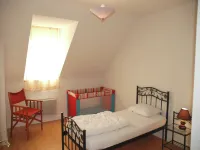Cozy Garden Home in Erquy 埃爾基酒店