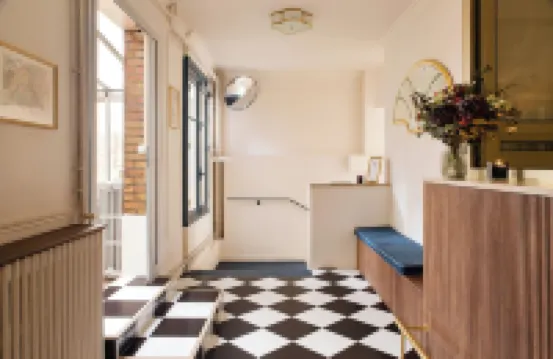 ホテル ドゥ ラ コメート 19区周辺のホテル