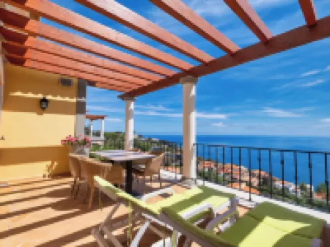 Palheiro Village Hoteles en São Gonçalo