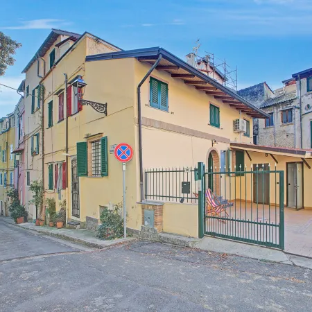 Queen Elena Home Centro Sanremo - Happy Rentals