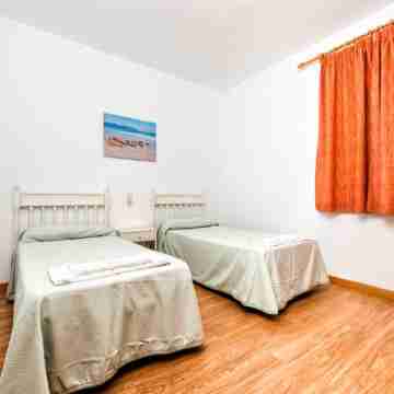 Apartamentos Arcos Playa Rooms
