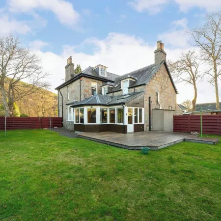 Inchgeal Lodge Ballater Royal Deeside