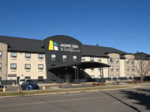 Home Inn & Suites - Swift Current Hotels in Swift Current