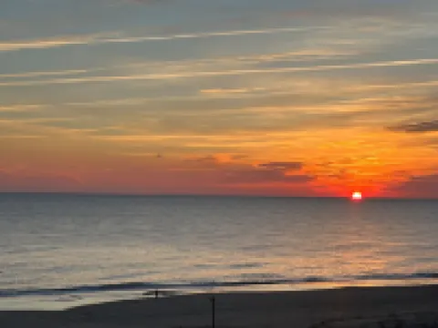 Breathtaking Ocean View, Beachfront Condo-Steps to Beach/Pools, Sea Colony East Hotels in Bethany Beach