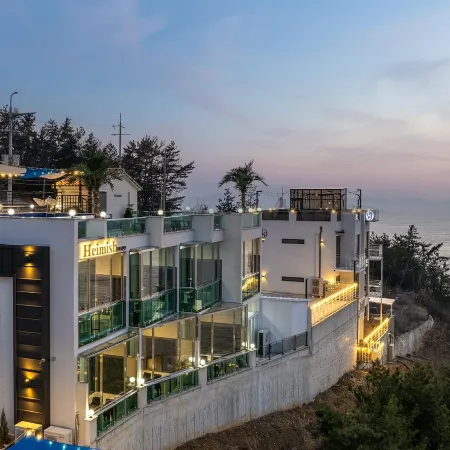 Yeosu Hemiswi Spa Pension Отели рядом с достопримечательностью «Поле для гольфа The Ocean»
