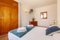 L 03 - Bedroom 3 Western Mos Guesthouse - Pensions