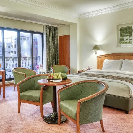 Grand Palace Hotel