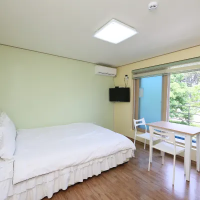 Daecheon Sea Travel Pension โรงแรมใกล้โรงภาพยนตร์เมียงโบ