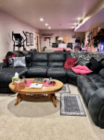 Charming 2-bedroom bacement with WiFi, AC in enjoyable Murray