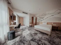 Arche Hotel Lotnisko Gdańsk - 2-Star