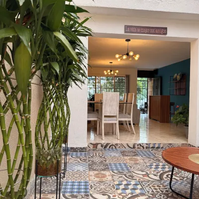 Hostal Pacifico Encanto Hotels near Casa de la Música