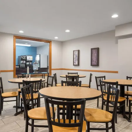Days Inn by Wyndham Austin