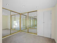 Randall Farm Hotels in Longfield