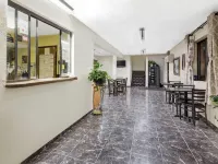 Days Inn by Wyndham Warrensburg Hotels in Warrensburg