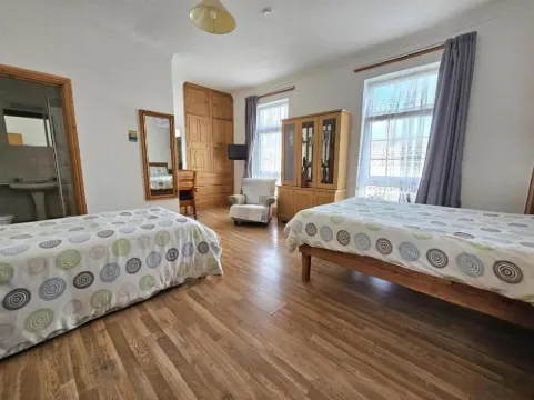 โรงแรม ดิ อัลเบิร์ต