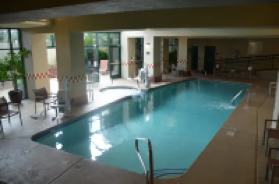 希爾頓歡朋套房飯店-費拉格爾斯塔夫