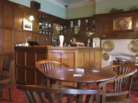 Ty Newydd Country Hotel - 바