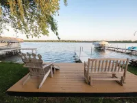 Water's Edge Retreat Hotels in Wright County