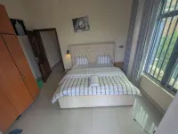 VANTIQ HOMES Hotels near House of Tayo