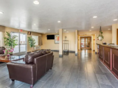 Quality Inn Hotels in Valencia County