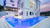 Samcheok Wea Pension - Swimmingpools