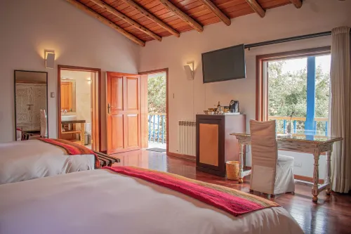 토쿠예로스 부티크 호텔