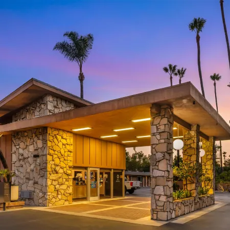 Best Western Pine Tree Motel