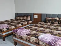 Ambika Resort โรงแรมในภวนคร