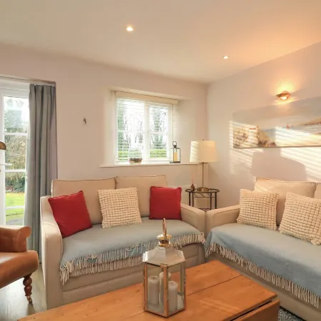 Blackstone Cottage