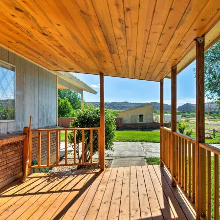 Cottage Near Bryce Canyon and Zion National Parks!