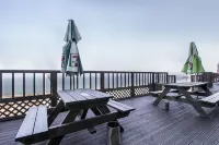 Yeongdeok Grand Beach - 2-Star