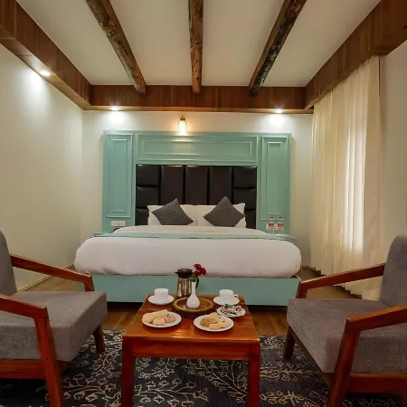 Hotel Hilltop