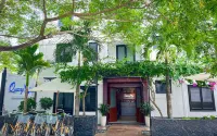 Quang Vinh Apartment and Hotel Hoi An