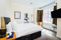 Russel Court Hotel Bournemouth Central