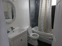 Charming 3-Bedroom Apartment in Vibrant Montréal Hotels near Des Rapides Park