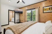 Villa De Luxe Cabin by Beyond Expectations With Pool