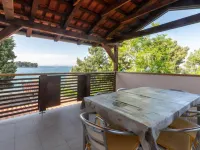 Kokolo Beach Apartments Hotels in Preko