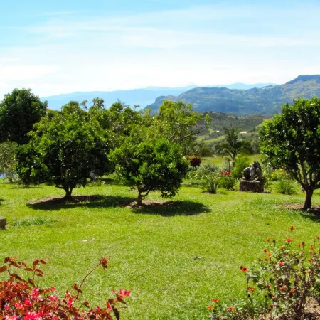Cabañas y Flores