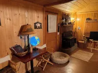 Nice quaint cabin in Panguitch Lake UT with a great view!