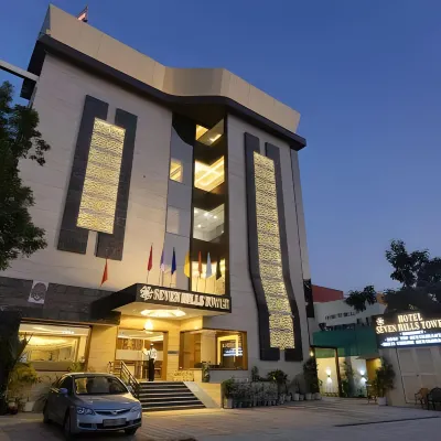 Seven Hills Tower โรงแรมใกล้ชาฮิน อาร์ตส์