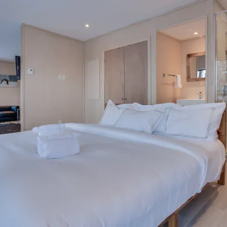 Bel Air Tremblant USHUAIA : 1 CHAMBRE, JACUZZI ET SAUNA