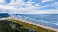 Cozy Cannon Beach Home Near Haystack Rock & Downtown Steps From the Sea by Avantstay - 3 stjerner