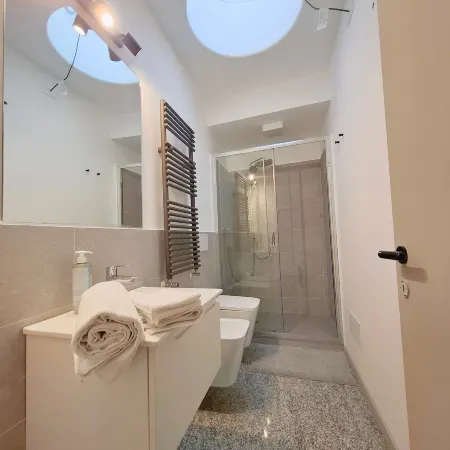 Eva Urban Rooms Centro Lecco Отели в г. Лекко