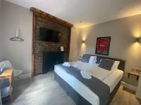 Hotel TIA Hotels near Anfield Stadium