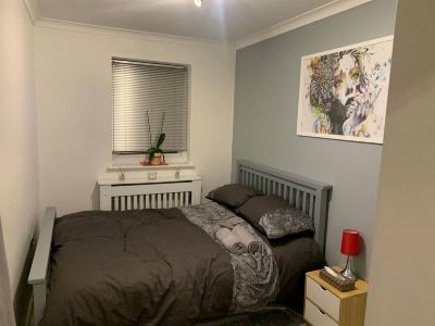 Lovely 2-Bed Apartment in Wallasey, Sleeps 4