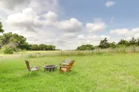Blue Ridge Retreat on 10-acre Farm: Rural Reset! - Country Houses